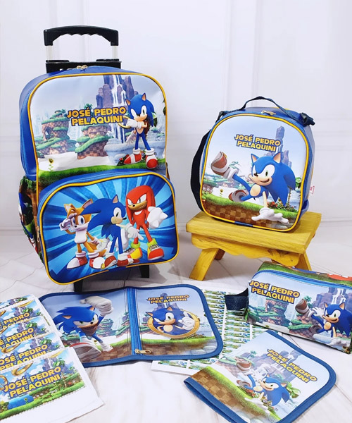 Kit escolar personalizado